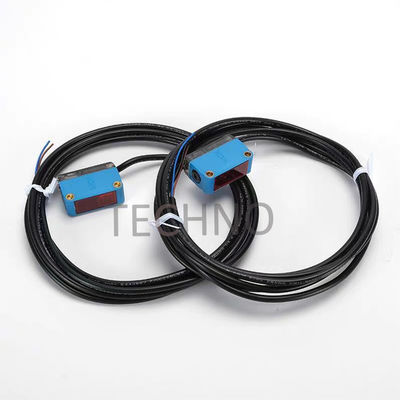 W4-3 Sick Retro Reflective Sensor Untuk Otomasi Industri 10-30V DC