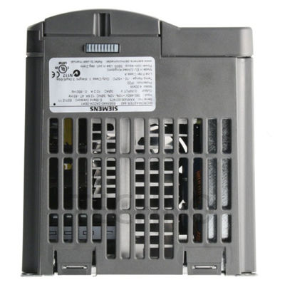 SIEMENS 6SE6440-2UC23-0CA1 Konverter Frekuensi Variabel 47 Hz yang dapat diprogram