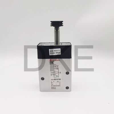 8010750 8010777 Kumparan Berpenggerak Solenoid Tidak Langsung Ukuran Port G1/4 5 Port 1 -10 Bar