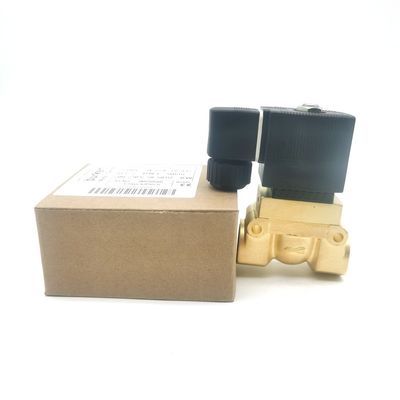 00137538 6013 Tipe biasanya tertutup 2.0 Aliran Lubang FKM Seal 8W Burkert Solenoid Valve