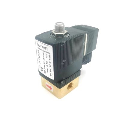 00122579 Katup elektromagnetik G1 1/4 2/2 Biasanya tertutup 32 Lubang Aliran FKM (Fluor Rubber) Disegel DC24V 8W 1-16bar