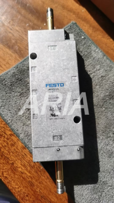 Festo JMFH-5-1/4 10410 Katup Solenoid, 5/2, solenoid dijual terpisah, 1100L/menit, 1.5-8 bar, G 1/4"