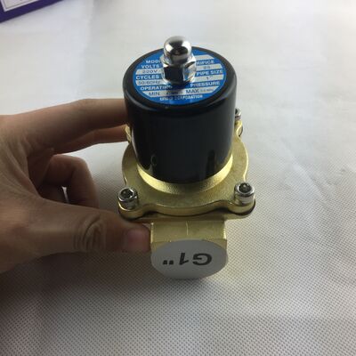 Katup Air Katup Elektromagnetik UW-15 Bodi Tembaga Katup Udara Tertutup Normal Dua Arah