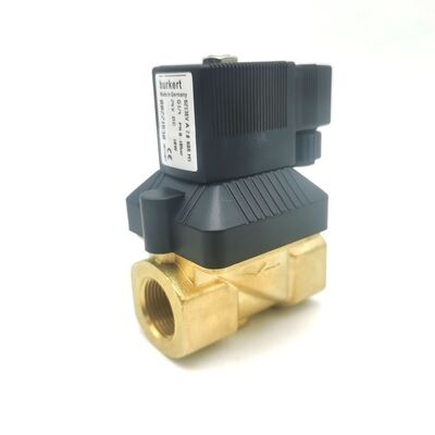 20mm Lubang Aliran Besar NBR Disegel Burkert 6213 Katup Solenoid 00221633, G3/4 Biasanya Tertutup Badan Kuningan 2/2 Arah AC220V 8W, Suhu Kerja -10~80°C 0-10bar
