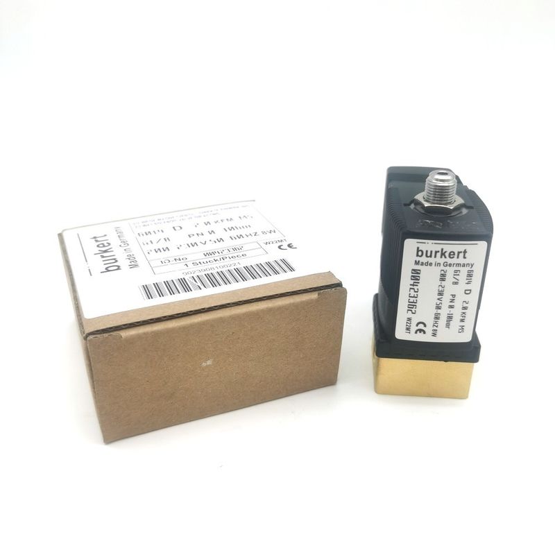 2/2 Buka Normal 00295651 Katup Solenoid Burkert 20 Lubang Aliran FKM (Fluor Rubber) Korps Katup Kuningan Disegel AC220V 8W 1-25bar
