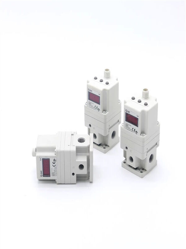 ITV1030-011 ITV1030-012 ITV1030-013 SMC regulator proporsional elektro-pneumatik yang memberikan Kelas Perlindungan IP65 untuk peningkatan akurasi kontrol