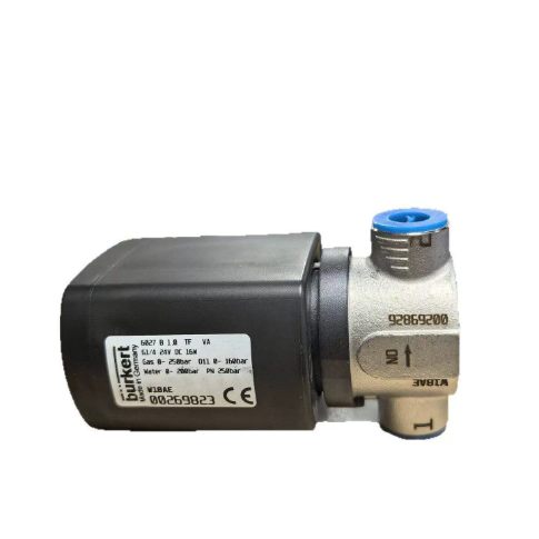 AC 24V Voltage 6027 Water Valve 2 Way Biasanya terbuka Dirancang untuk integrasi mulus ke dalam sistem otomatisasi fluida industri