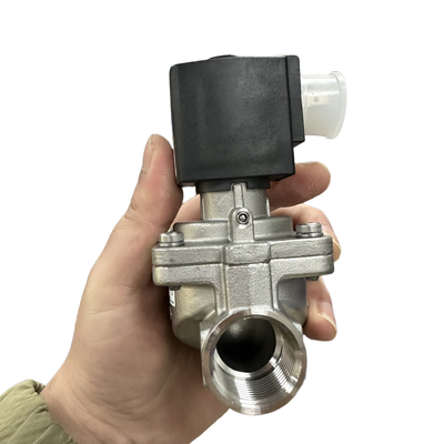 Katup Solenoid Tahan Suhu Tinggi Tipe Burkert 6281 00322535 00322536 00322537 00322538 00322539 00322540 Ulir G1/4 G3/8 Badan Baja Tahan Karat Tertutup Normal 2/2 Segel FKM Lubang Alir 10.0